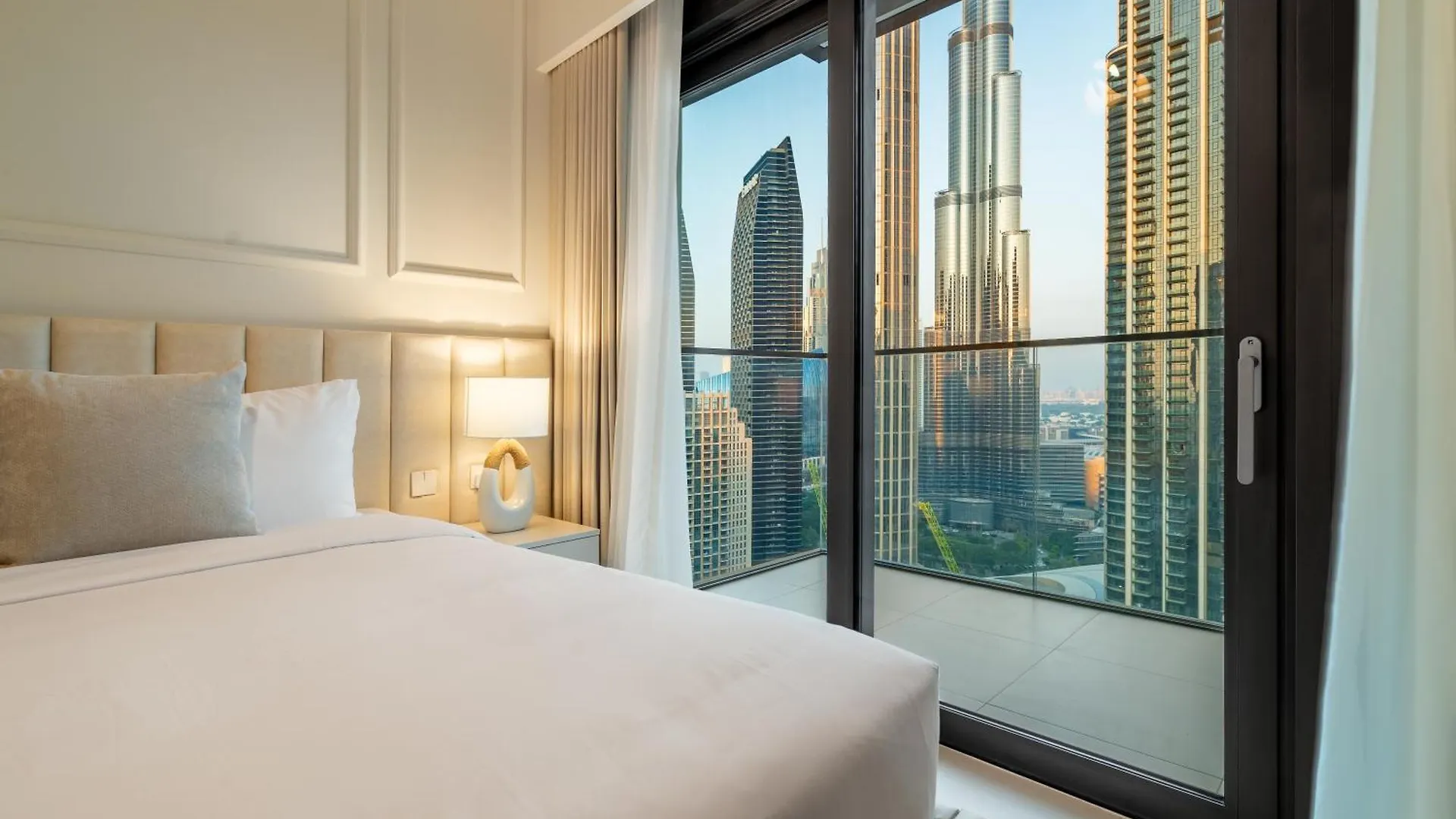 Burj Khalifa View Luxury Steps From Dubai Mall 0*,