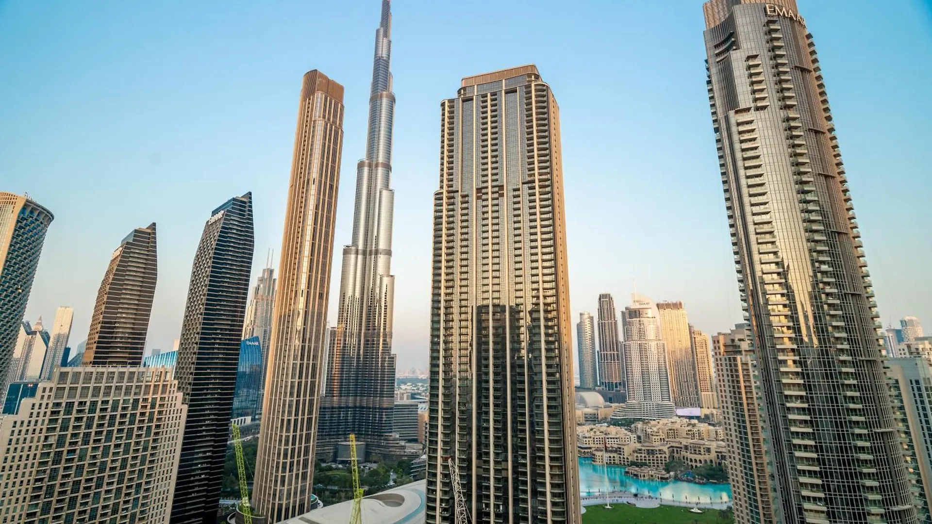 דירה Burj Khalifa View Luxury Steps From Dubai Mall איחוד האמירויות הערביות